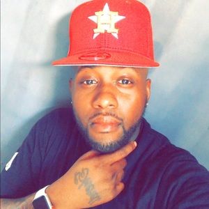 Meet your Posher, Travis